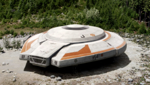 lost in spaceship jupiter 2