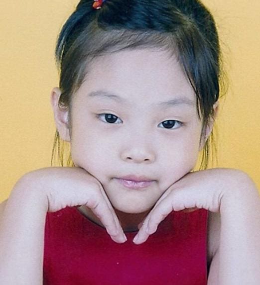 Jennie Kim Childhood pics