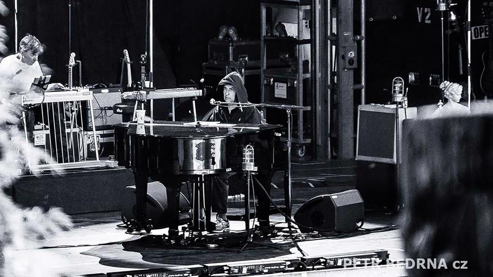 20 June 2015 - Bob Dylan - Ottakringer Arena Wiesen - 7 Photos 3 Videos 5 4