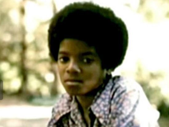Michael Jackson's Childhood Photos Revealed (60 Photos) 18 michael - jackson