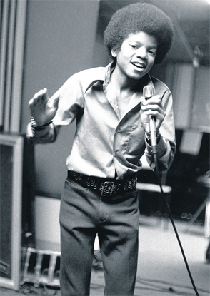 Michael Jackson's Childhood Photos Revealed (60 Photos) 62 Michael Jackson Singing songs