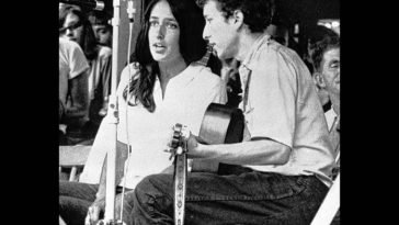 17 August 1963 - Bob Dylan and Joan Baez