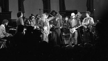 Bob Dylan and The Band -Forever Young - 25 November 1976