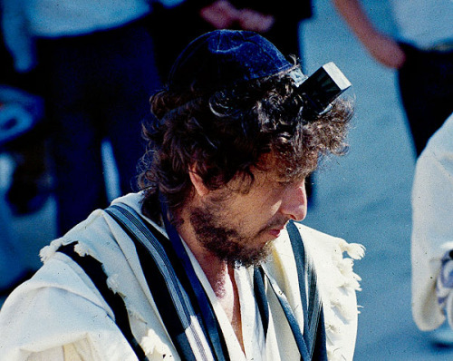 Bob Dylan and Jesse at the Wailing Wall in Jerusalem, Israel, September 20, 1983. 2 September 20, 1983 bob dylan
