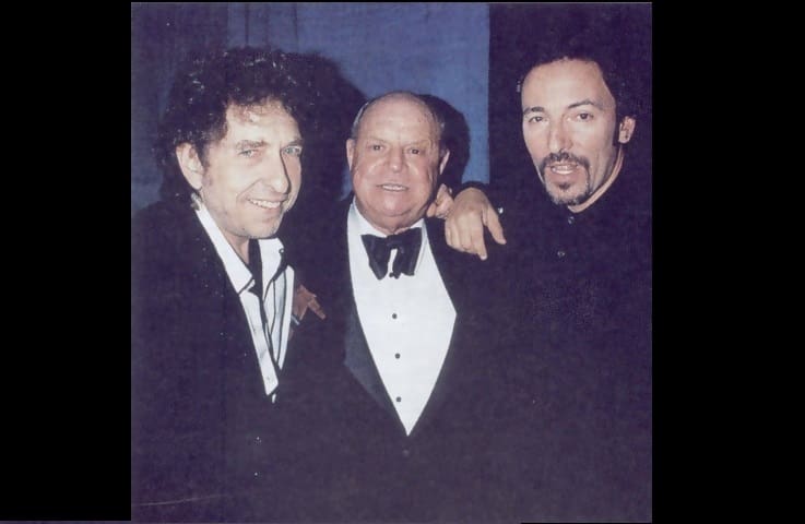 November 19, 1995, Bob Dylan Performed "Restless Farewell," Frank Sinatra's 80th Birthday Tribute