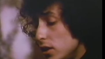Bob Dylan - I Can't Leave Her Behind (Ver B)