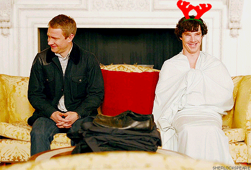 20 Lovely Sherlock Christmas Images and Gifs 12 sherlock christmas11
