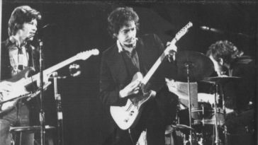 Bob Dylan - Something There Is About You (Toronto January 10th 1974 )