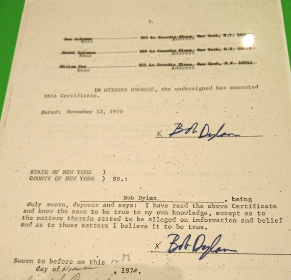 Autographs of Bob Dylan