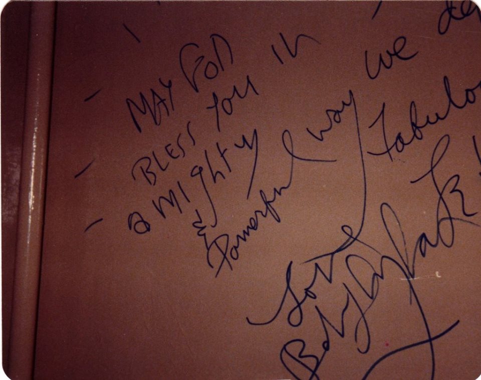 Autographs of Bob Dylan