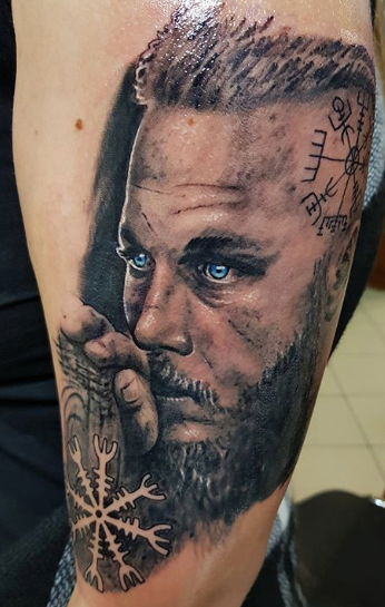 Vikings Tattoo