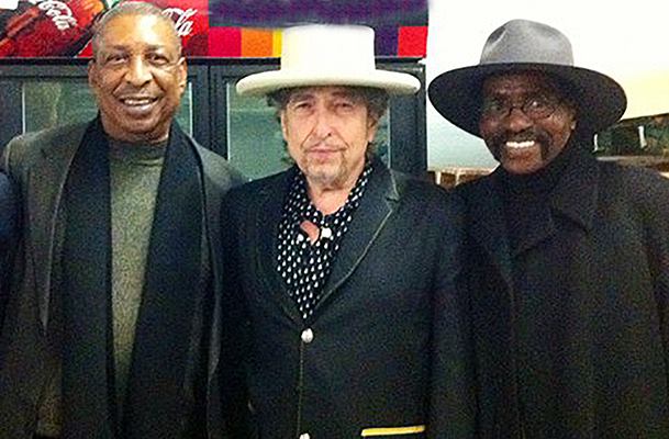 Bob Dylan Snapshot (10 Photos) 11 1 John Artis Bob Dylan and Rubin “Hurricane” Carter in 2013