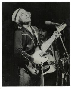Bob Dylan 1970s Photos (280 Photographs) 110 Bob Dylan 1970s Photos