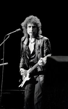 Bob Dylan 1970s Photos (280 Photographs) 245 Bob Dylan 1978 6