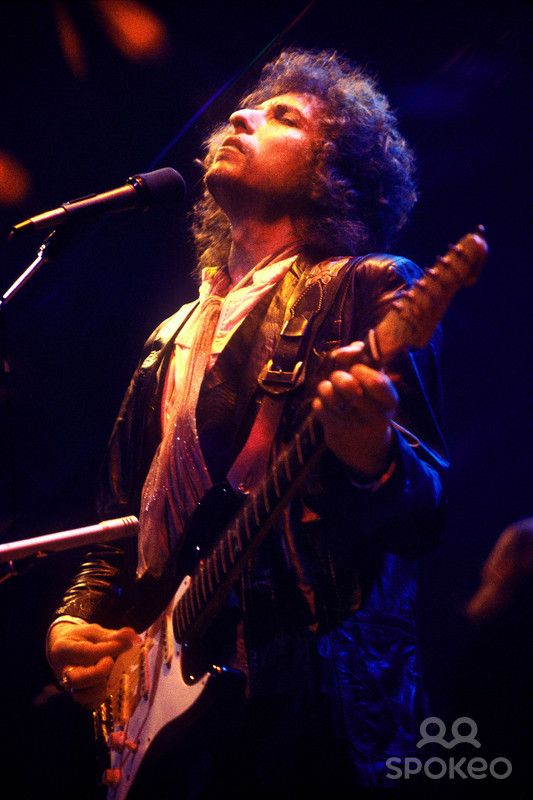 Bob Dylan 1970s Photos (280 Photographs) 229 Bob Dylan World tour 1978.