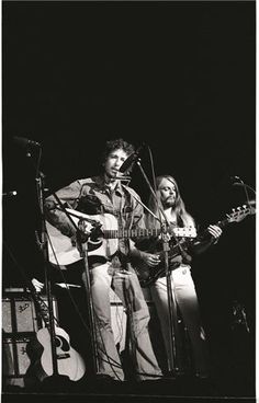 Bob Dylan 1970s Photos (280 Photographs) 201 Bob Dylan 1970s Photos