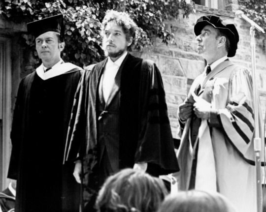 Bob Dylan 1970s Photos (280 Photographs) 28 Bob Dylan 1970s Photos