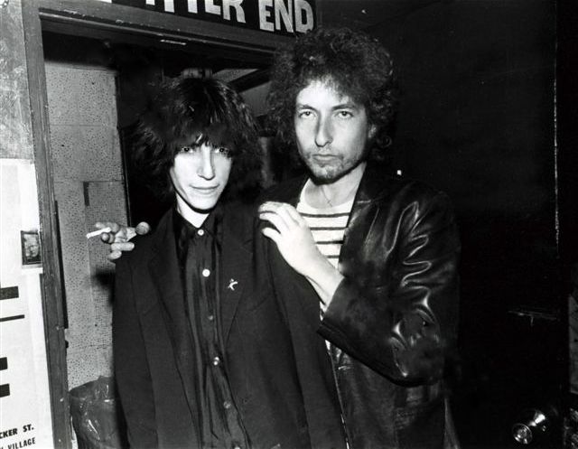 Bob Dylan 1970s Photos (280 Photographs) 26 Bob Dylan 1970s Photos