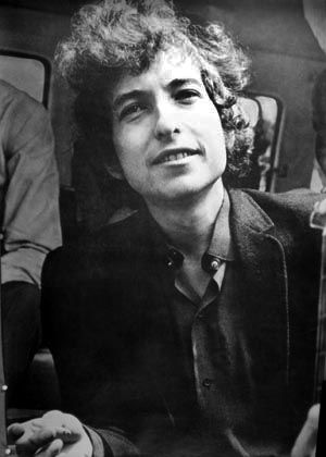 Bob Dylan 1970s Photos (280 Photographs) 219 bob dylan 1970 Bob Dylan with a strange Big Brother is Watching You illustration on