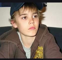 18 Lovely Justin Bieber Childhood Photos - NSF - Music Magazine