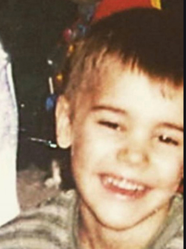 Justin Bieber Childhood