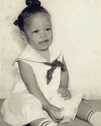 whitney houston childhood