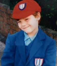 Louis Tomlinson Childhood