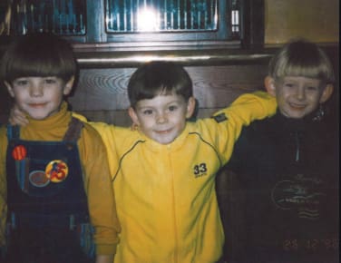 Louis Tomlinson Childhood
