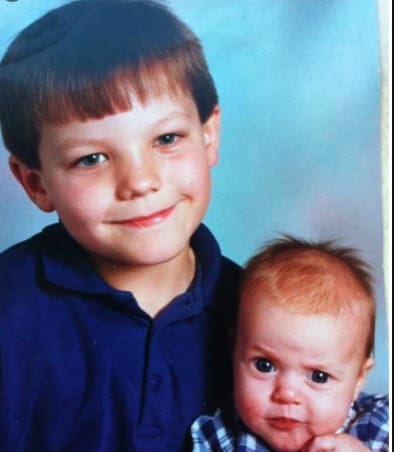 Louis Tomlinson Childhood