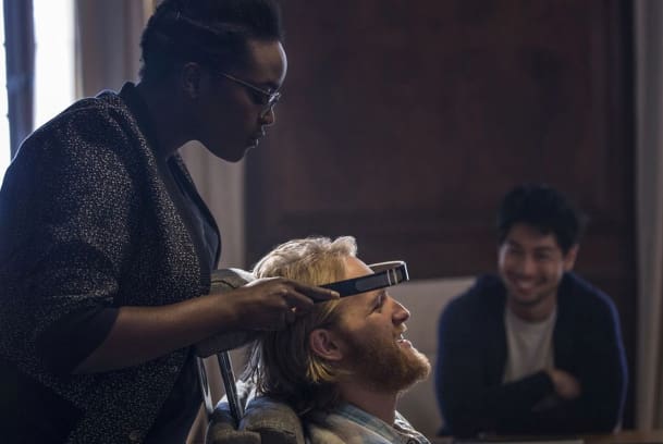 7 Key Reasons to Watch Black Mirror