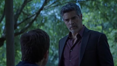 Marty has a passionate and extremely troubled relationship with his wife, Wendy.