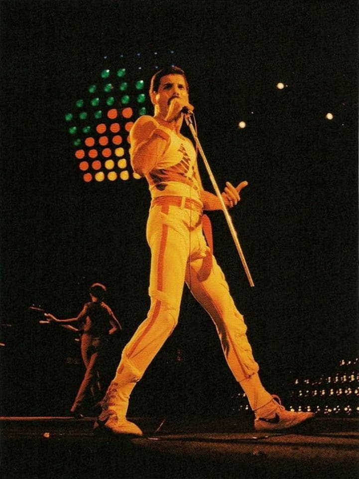 September 15 1982 – Queen performed at the Great Western Forum in Inglewood California2