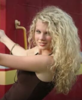 23 Sweet Rare Taylor Swift Childhood Photos 22 Taylor Swift Childhood Photo