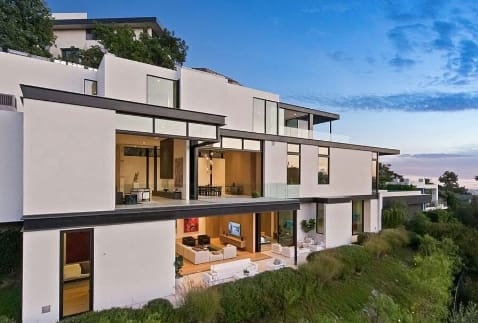 Ariana Grande and Dalton Gomez relationship