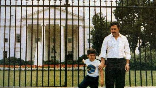 Souvenir photo pablo escobar