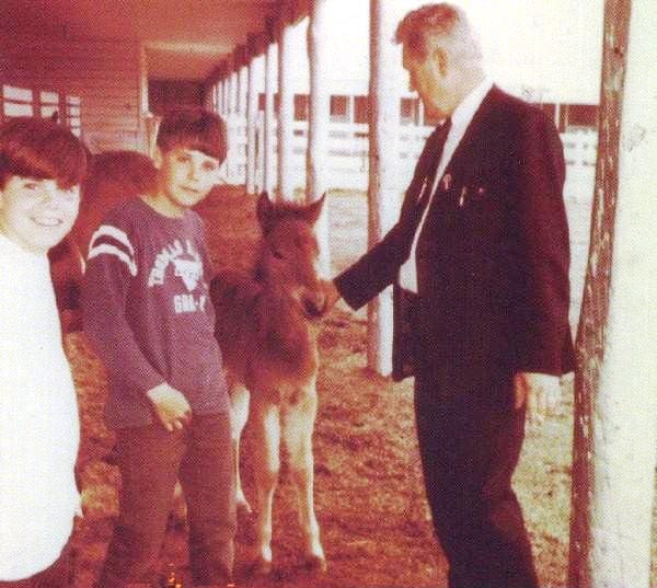  Vernon and his stepsons David and Billy Stanley at the Circle G stables
