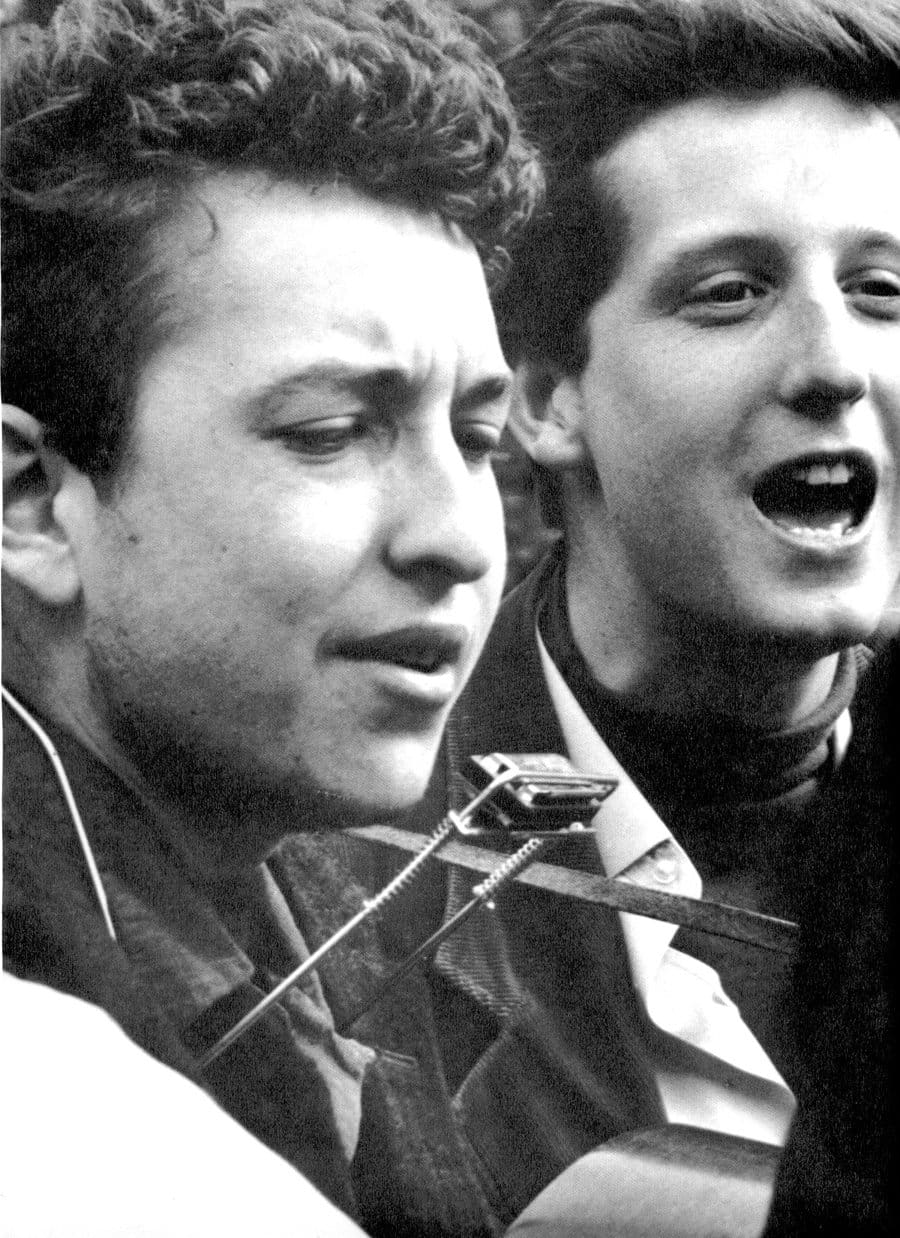 Bob Dylan sings with Mark Spoelstra, Indian Neck Folk Festival, May 6th, 1961. Photograph by Joe Alper.
