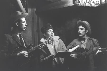 THE GREENBRIAR BOYS (ORIGINAL LINE-UP, 1958): JOHN HERALD, vocals, lead guitar BOB YELLIN, banjo, tenor vocals ERIC WEISSBERG, banjo, mandolin, dobro, fiddle (replaced by RALPH RINZLER in 1959)
