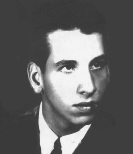 16 Cute Marilyn Manson Childhood Photos 19 Marilyn Manson High school photo