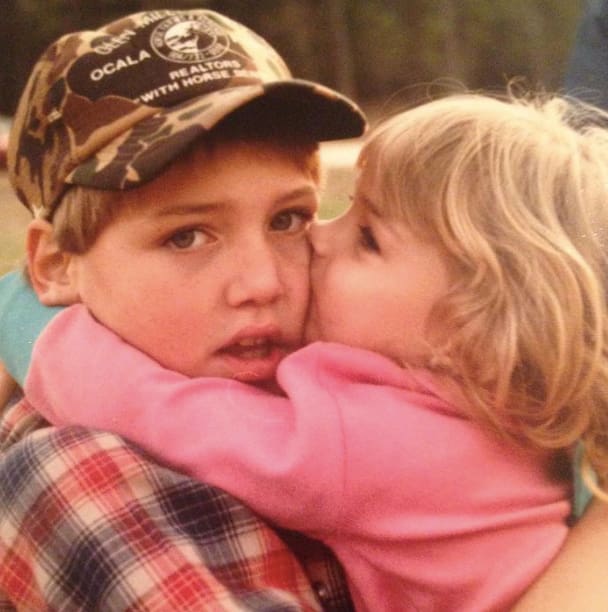 Jason Aldean Childhood sister