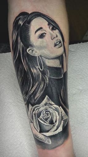 ariana grande tattoos
