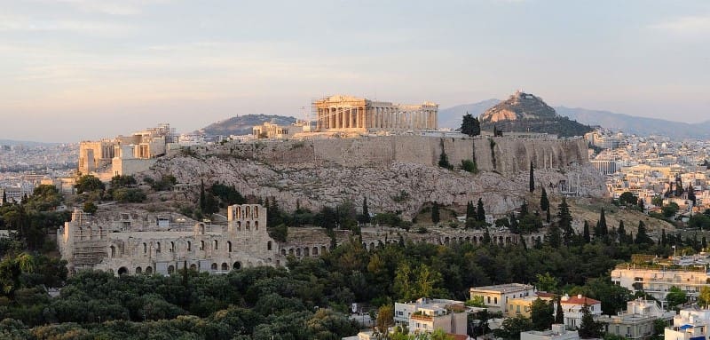 13 Places You Must See in Greece 