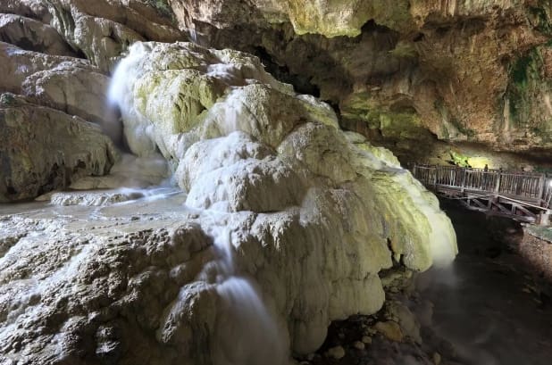 Kaklık Cave