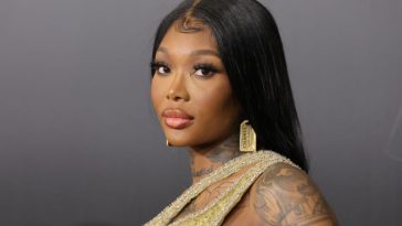 Best 35 Summer Walker Quotes and Lyrics - NSF News and Magazine