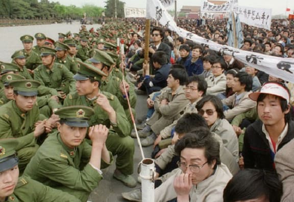 22 April 1989 - 200,000 freedom supporter is against the soldiers