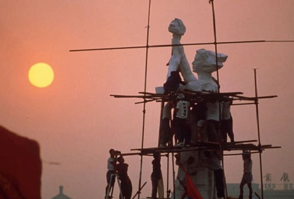 The replica of “Freedom Statue” is built as the symbol of resistance