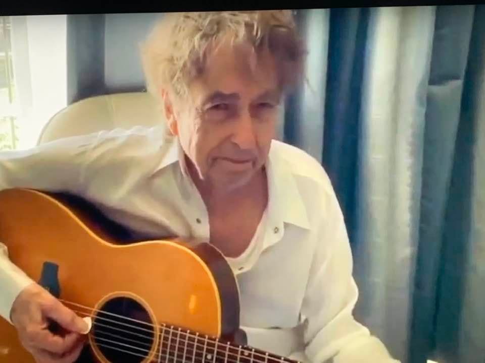 Some wonderful Bob snapshots to start your day 3