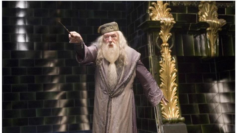 Dumbledore actually means wasp in Old English