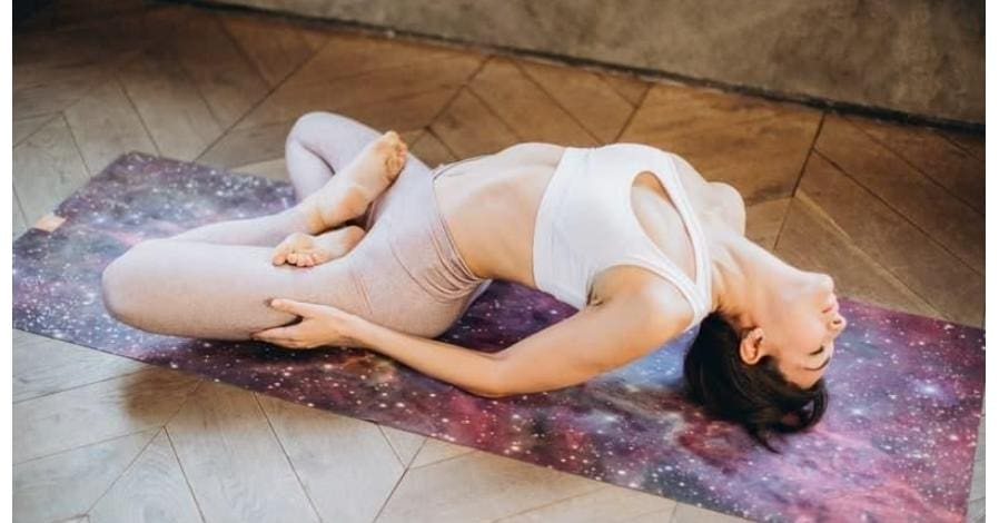 Why Should We Practice Yoga With 8 Facts