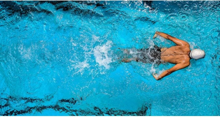 15 Benefits of Regularly Swimming to the Human Body